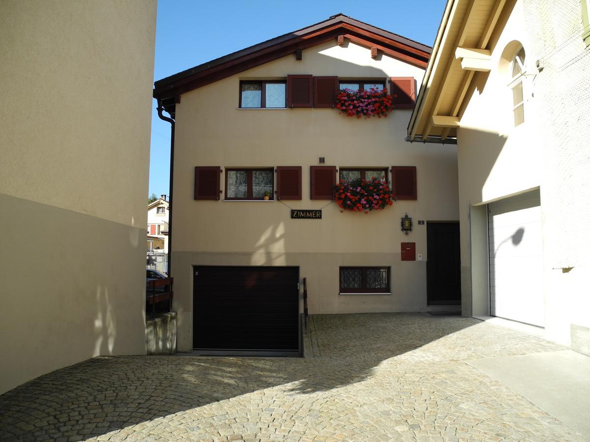 Privatzimmer / Bed & Breakfast Andermatt Extérieur photo